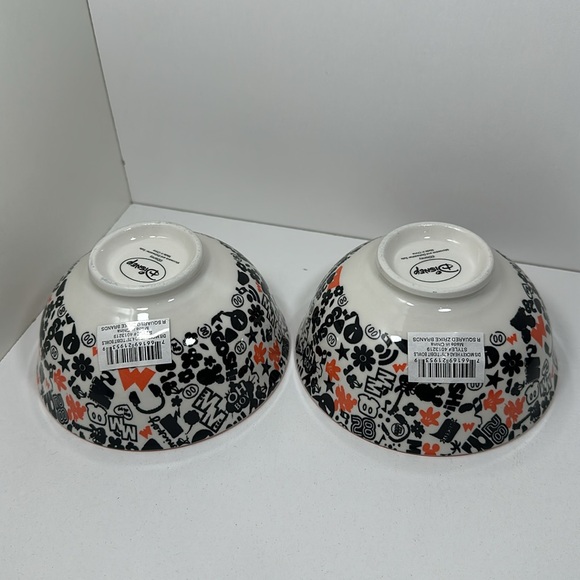 Disney Mickey Mouse Small Tidbit Ceramic Bowls set of 2 - Picture 5 of 8